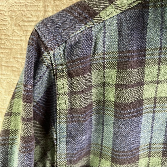 Woolrich Blackwatch Plaid Cotton Flannel Women L Button Down HOLES PAINT STAINED - Picture 5 of 16
